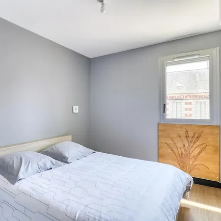 Des Postes 3 Apartment *